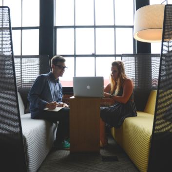 Diploma-in-Advertising-for-Financial-Services-Distance-Learning